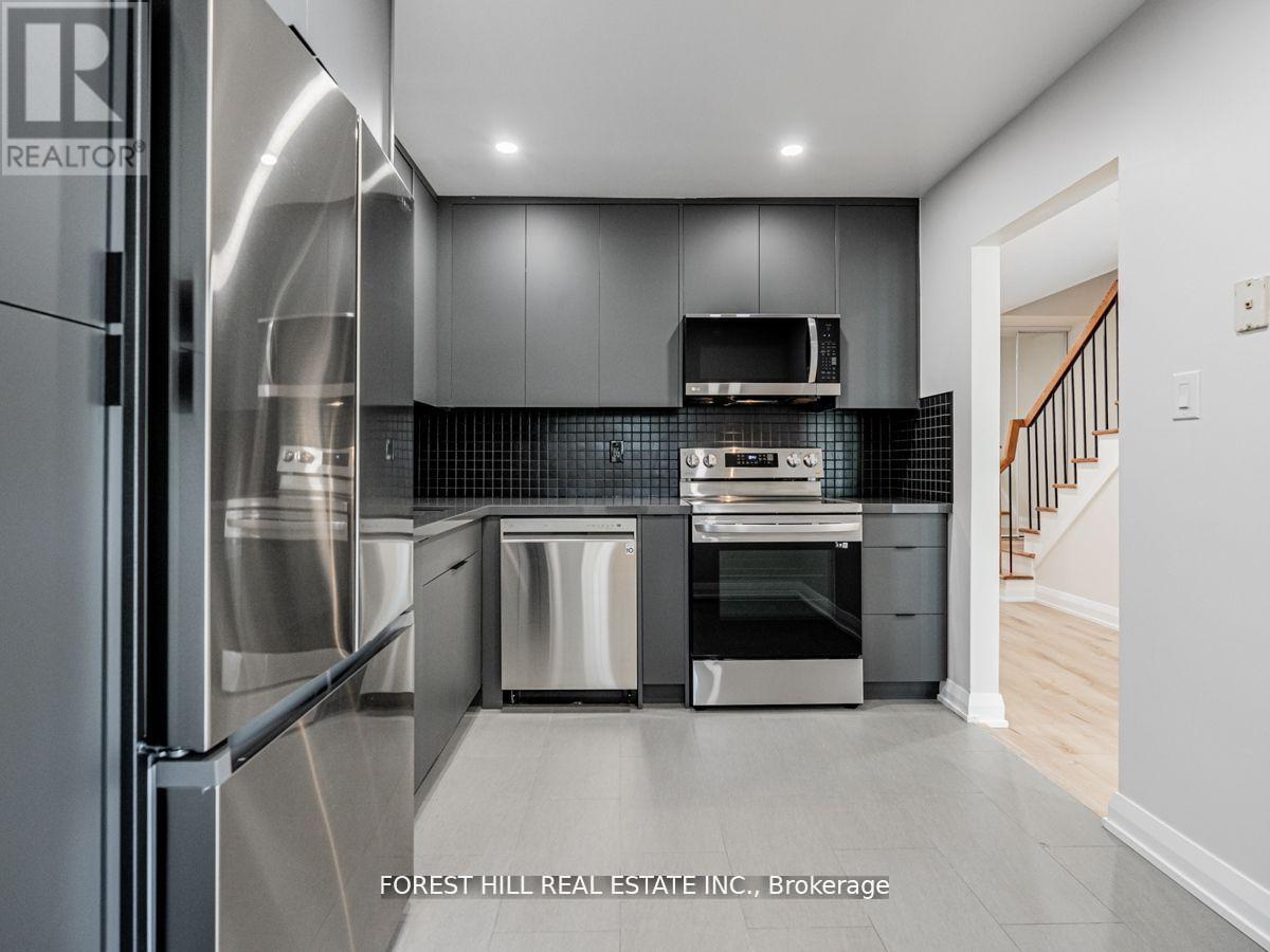 Row / Townhouse for Sale in 37 - 2120 RATHBURN ROAD E|Mississauga (Rathwood), Ontario L4W2S8 5
