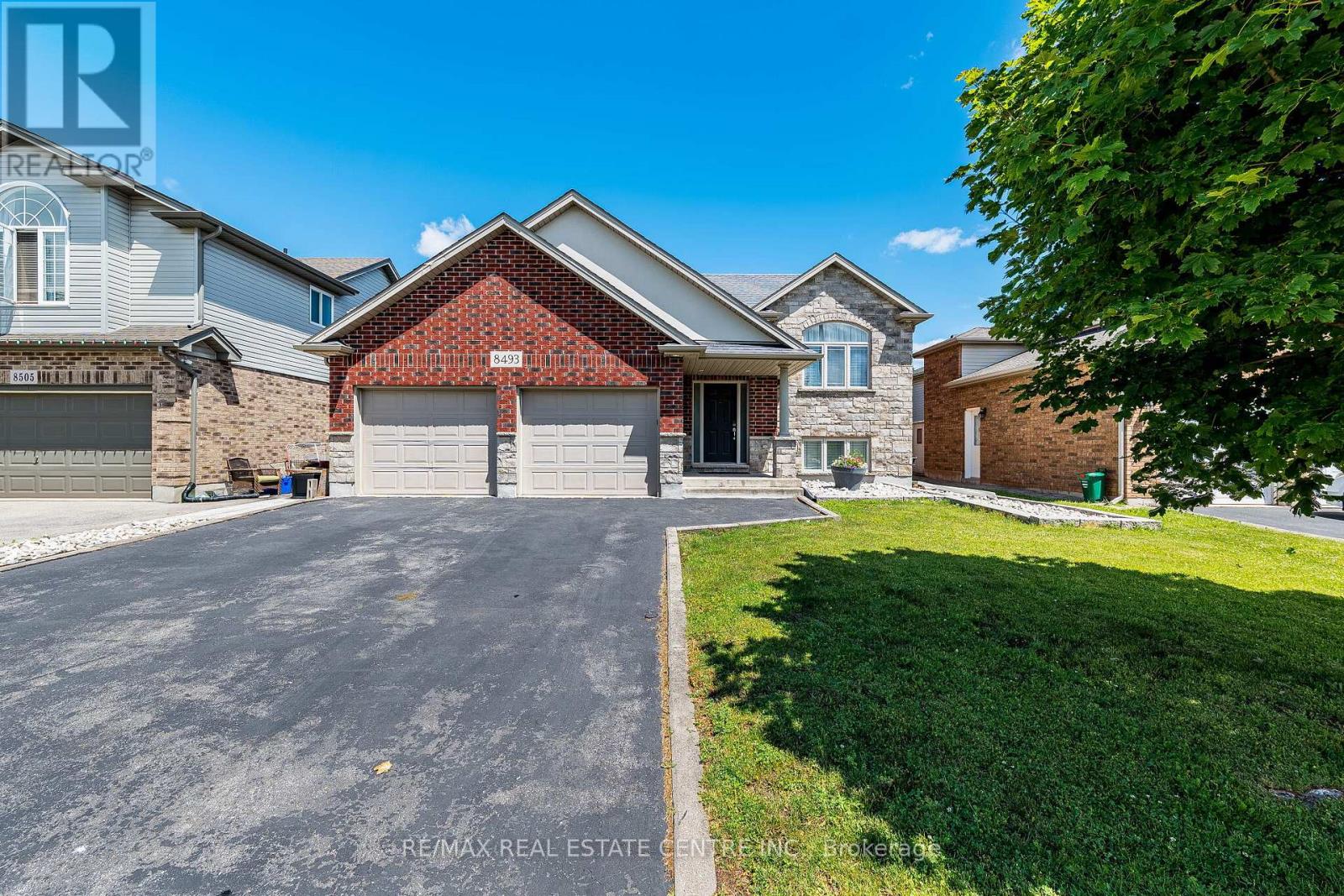 For sale: 8493 GLAVCIC DRIVE, Niagara Falls (Forestview), Ontario