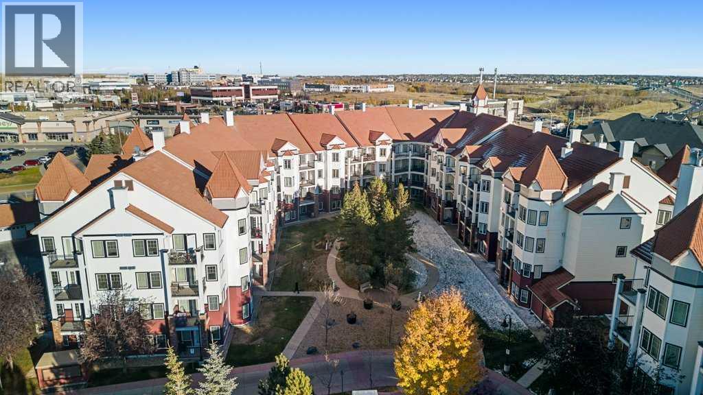 Apartment for Sale in 240, 60 Royal Oak Plaza NW|Calgary, Alberta T3G0A7 3