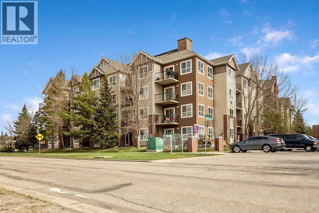 Apartment for Sale in 4301, 73 Erin Woods Court SE|Calgary, Alberta t2b3v2