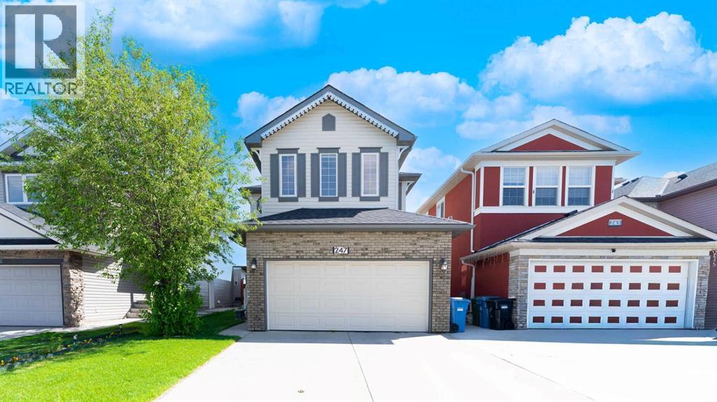 House for Sale in 247 Taralake Way NE|Calgary, Alberta T3J0E8