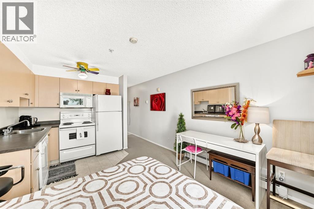 Apartment for Sale in 4310, 1620 70 Street SE|Calgary, Alberta T2A7Z2 2