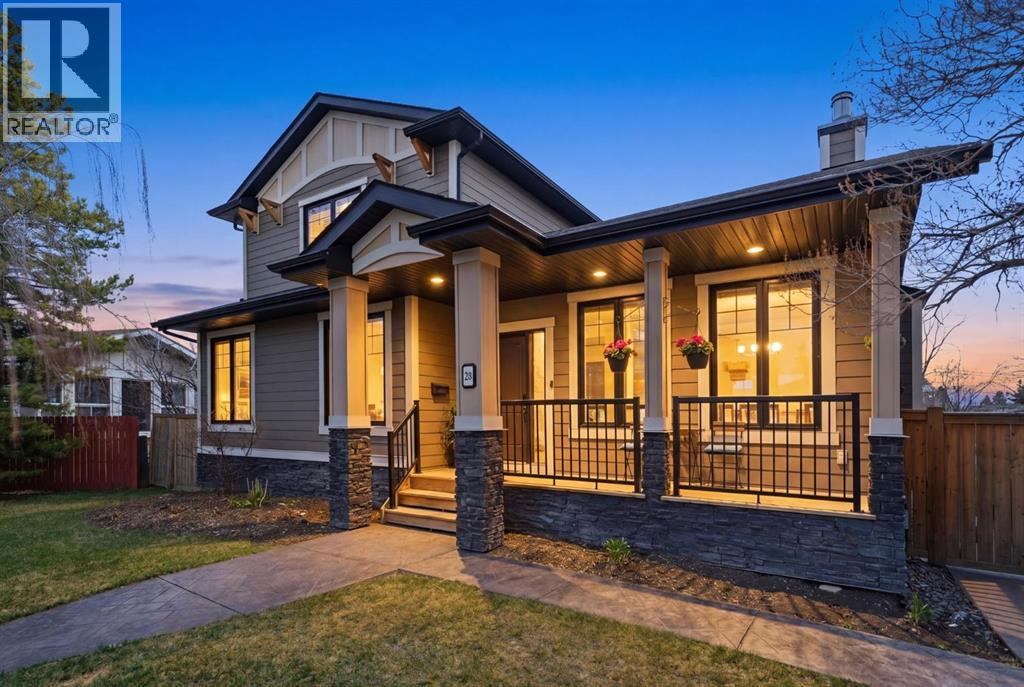 House for Sale in 29 Winchester Crescent SW|Calgary, Alberta T3C2T9