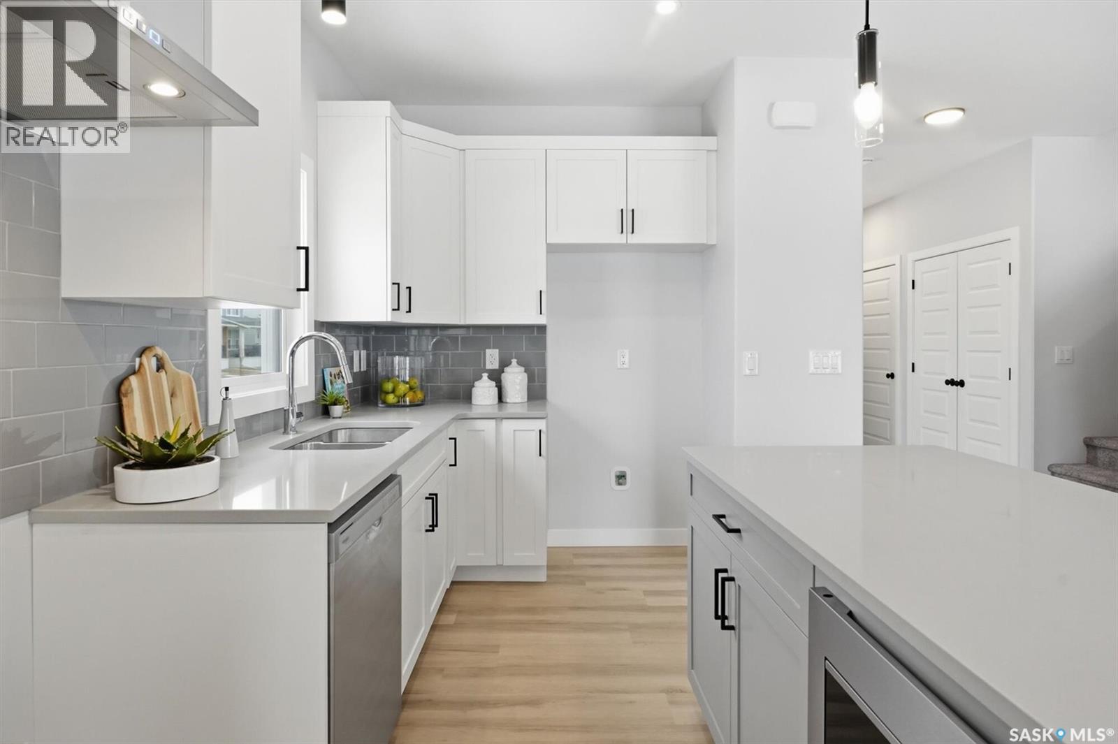 萨斯卡通 Brighton 3卧3卫独立屋 1699 sqft 转角地块 - 10