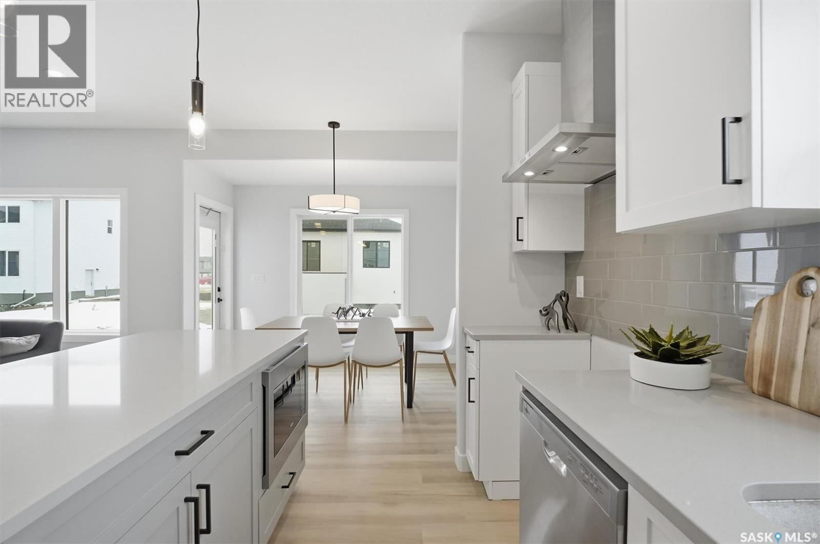 萨斯卡通 Brighton 3卧3卫独立屋 1699 sqft 转角地块 - 12