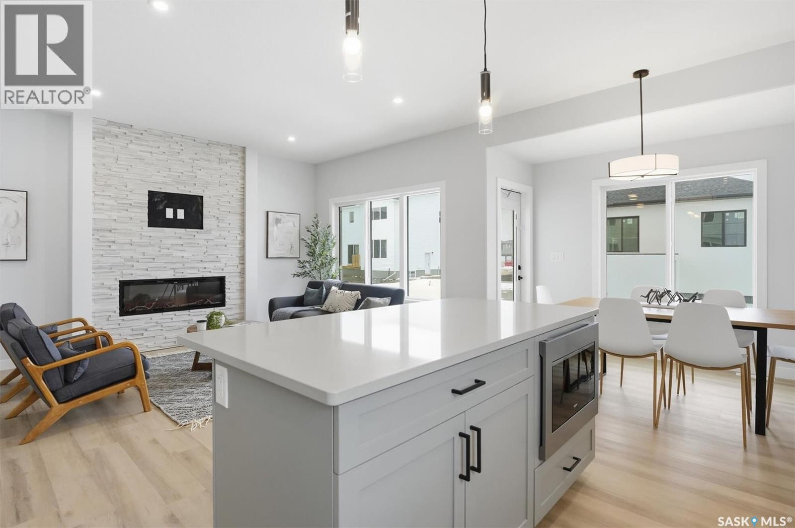 萨斯卡通 Brighton 3卧3卫独立屋 1699 sqft 转角地块 - 13