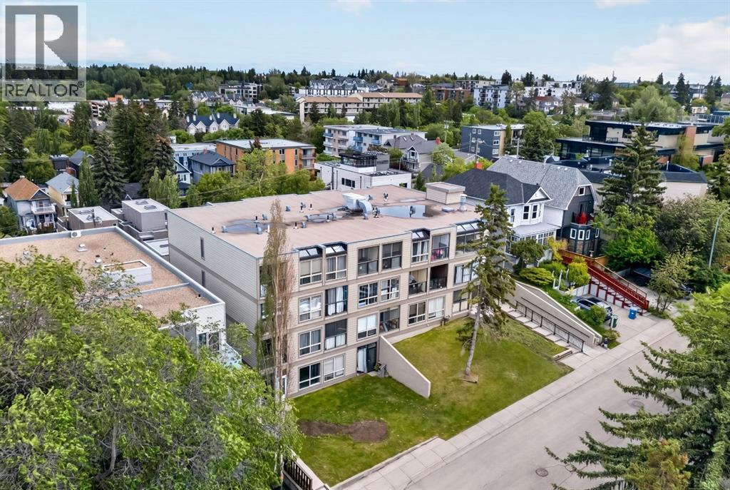 Apartment for Sale in 208, 2130 17 Street SW|Calgary, Alberta T2T4M5 2