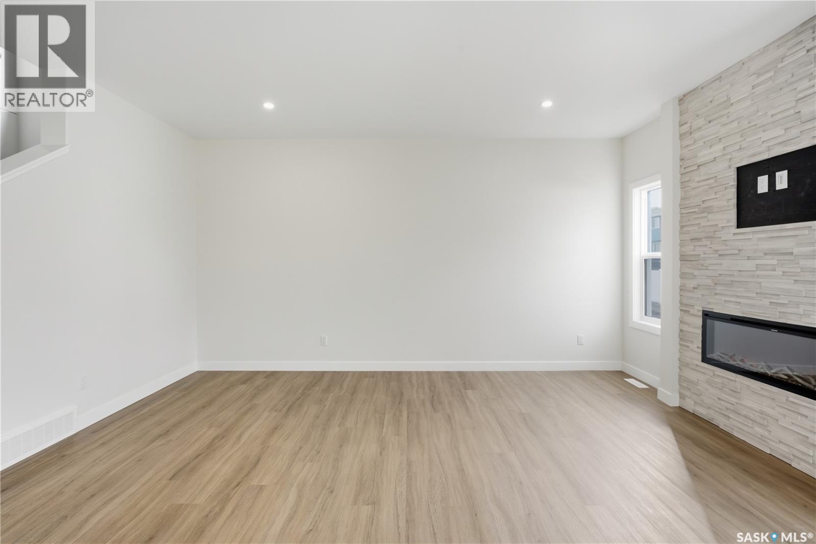 萨斯卡通 Brighton 3卧3卫全新独立屋 双车库 - 12
