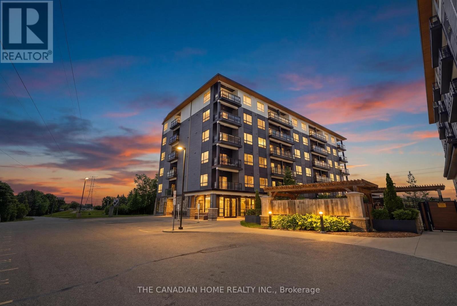 405 - 243 NORTHFIELD DRIVE E, Waterloo, Ontario N2K0G9