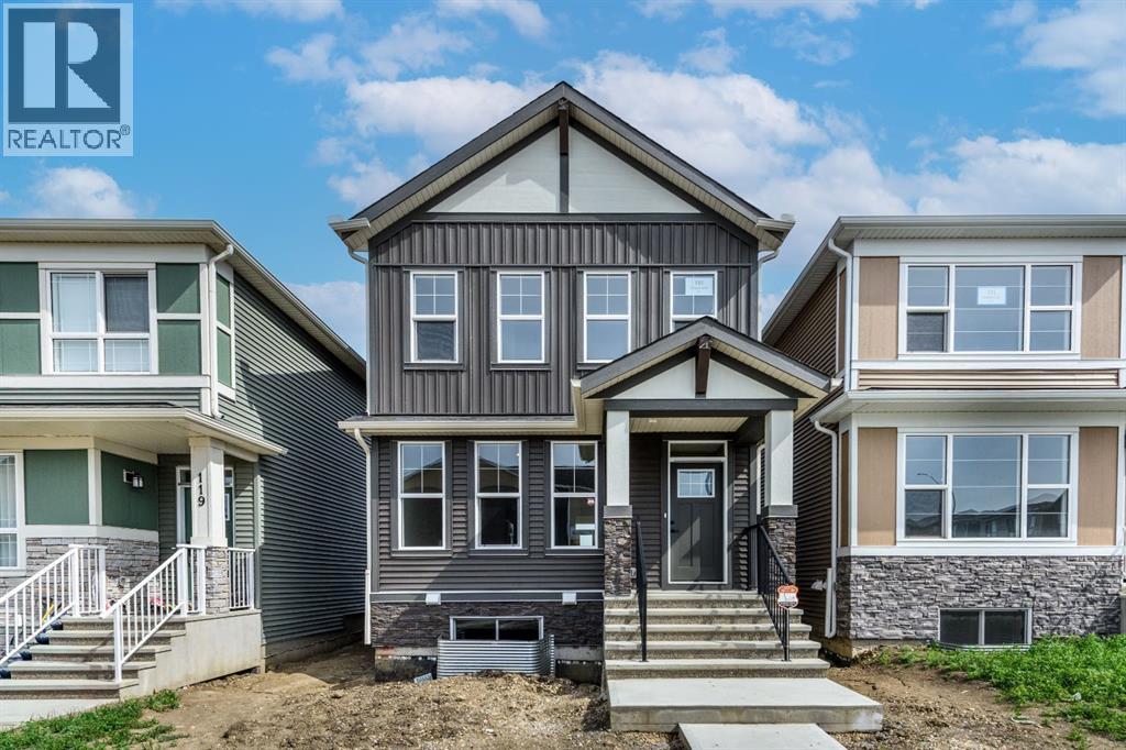 House for Sale in 115 Huxland Road NE|Calgary, Alberta T2A5Z9