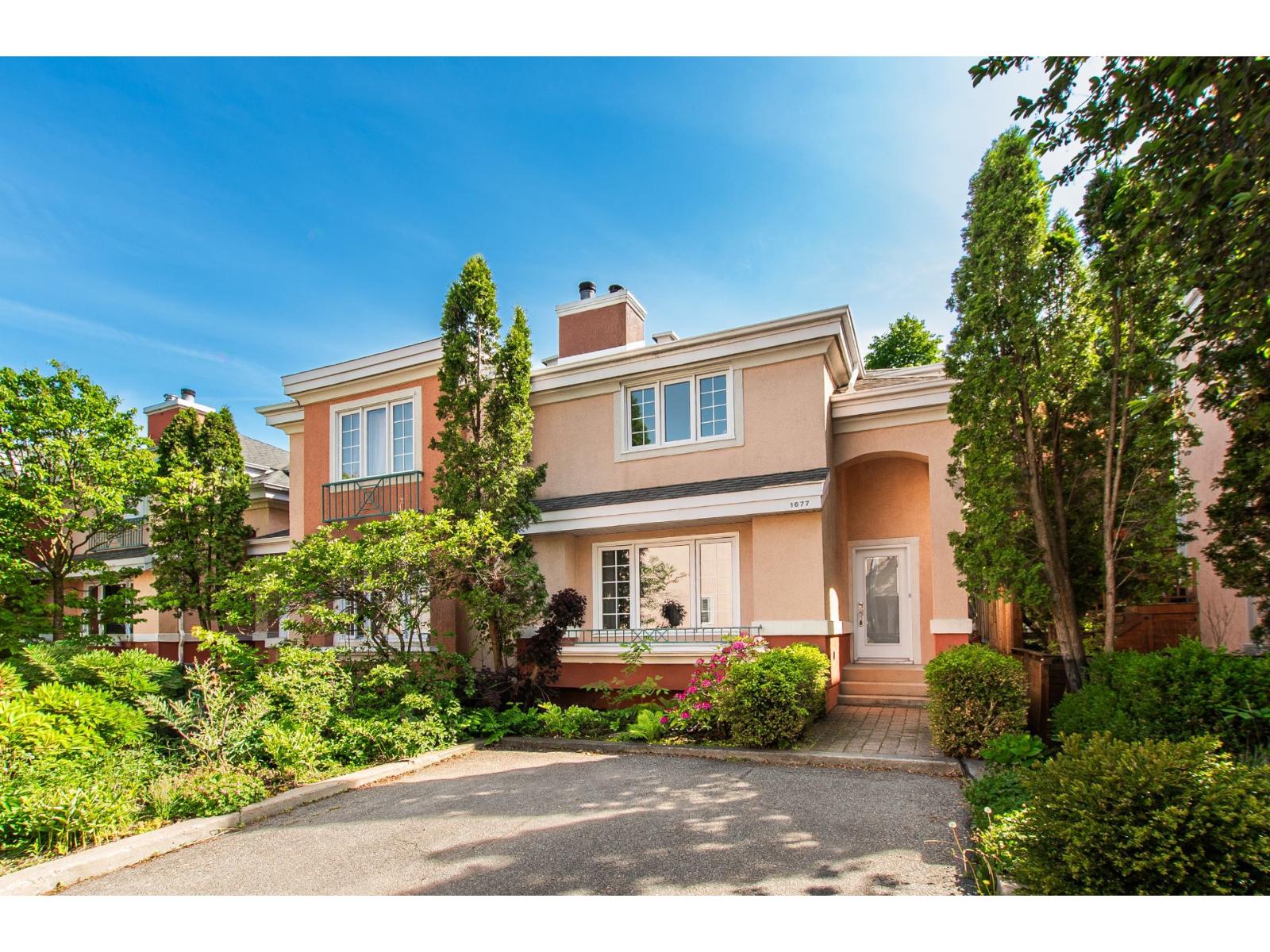 1677Z Rue Adoncour, Longueuil (Le Vieux-Longueuil), Quebec J4J5L4