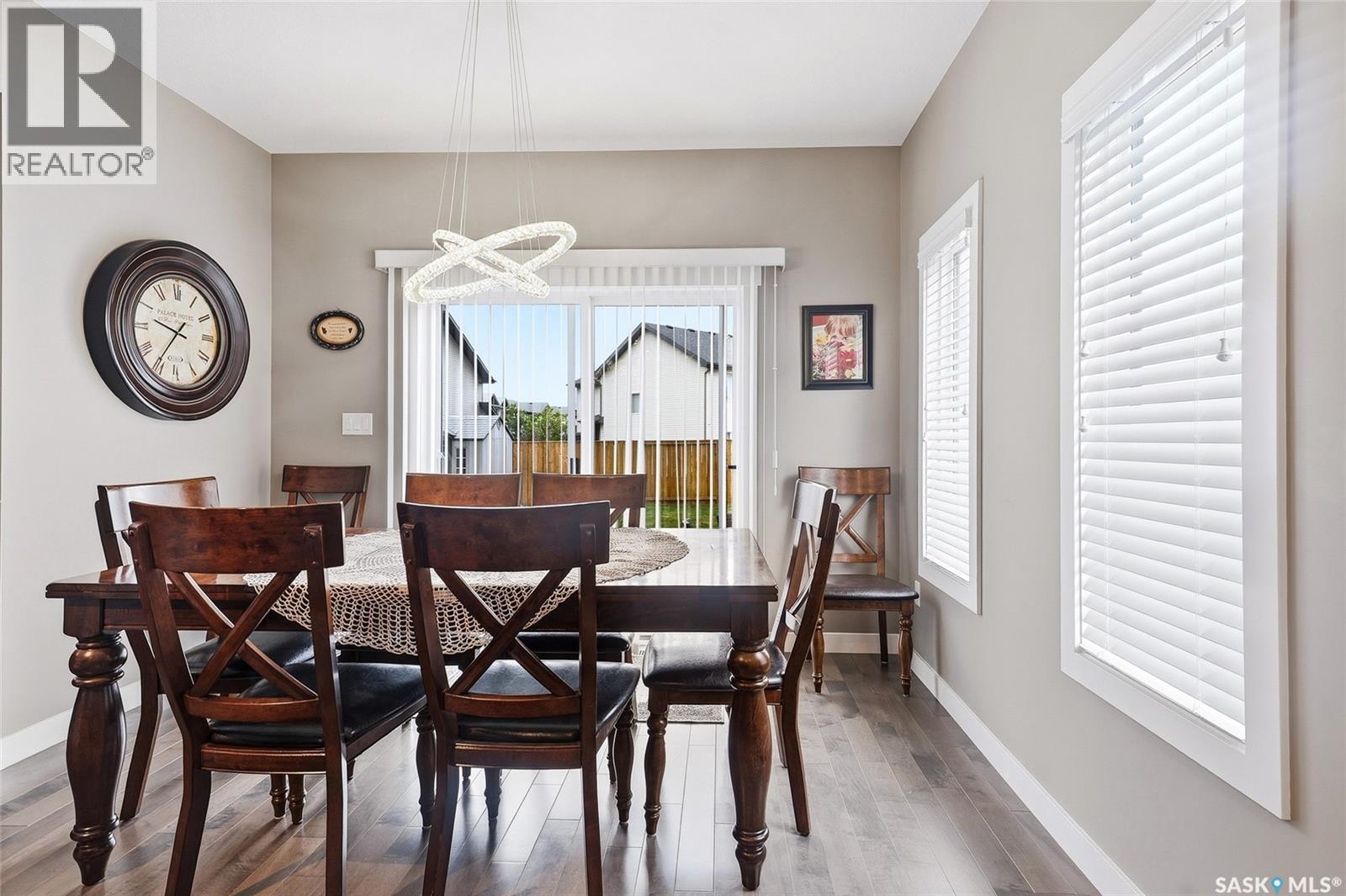 Saskatoon Kensington 3卧3卫独栋美宅,拎包入住 - 14