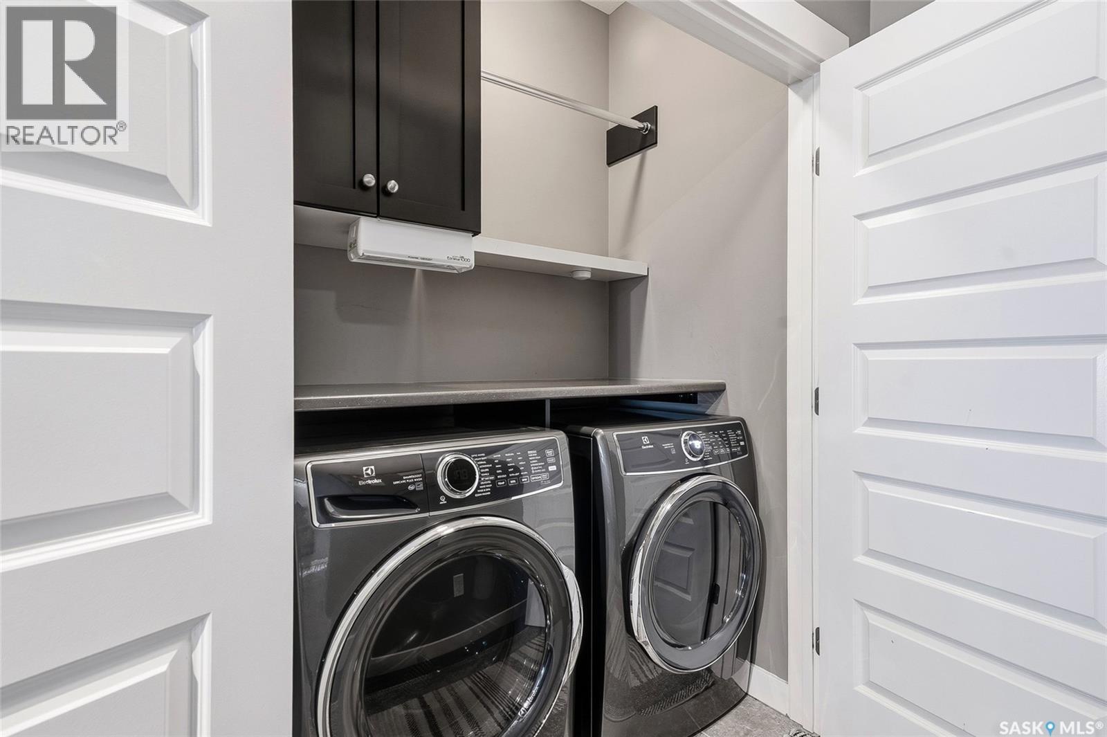 Saskatoon Kensington 3卧3卫独栋美宅,拎包入住 - 17