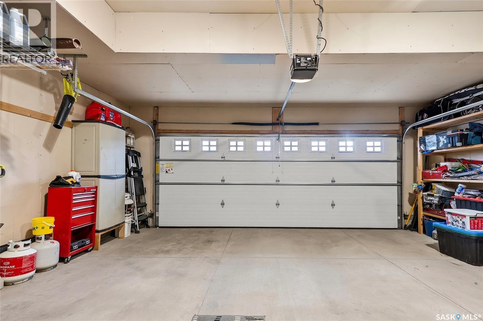 Saskatoon Kensington 3卧3卫独栋美宅,拎包入住 - 18