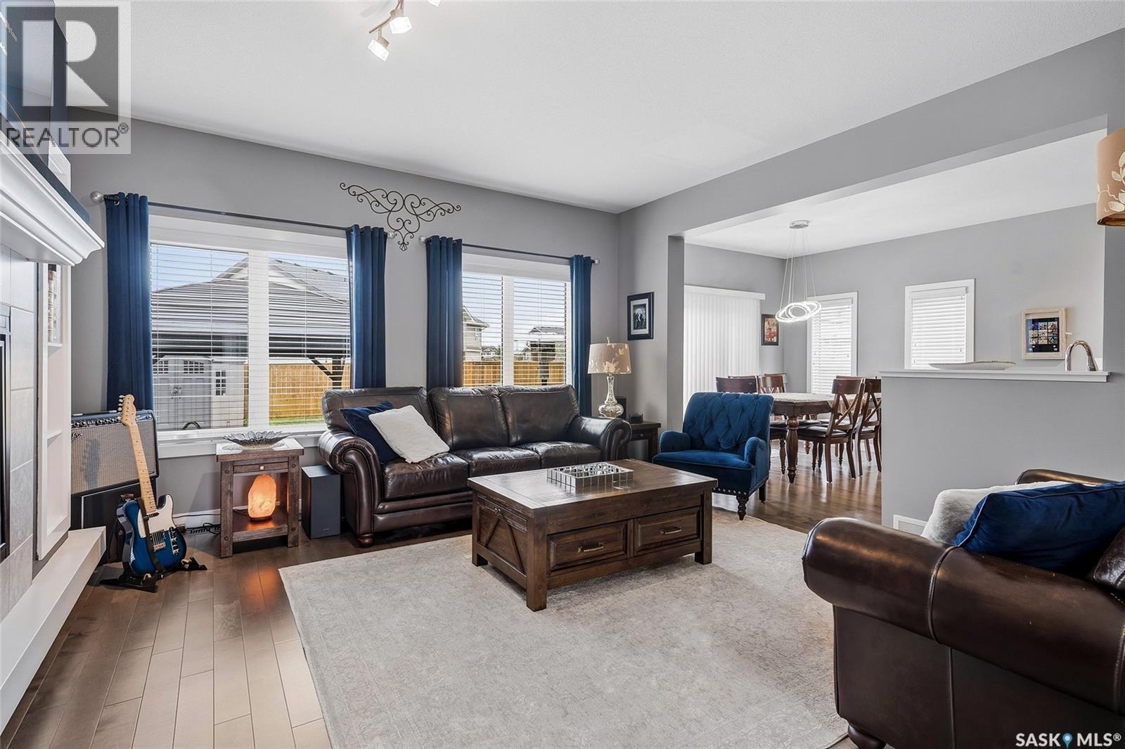 Saskatoon Kensington 3卧3卫独栋美宅,拎包入住 - 6