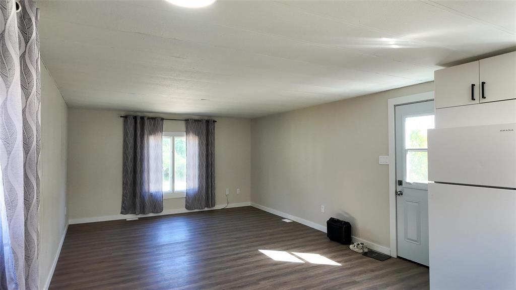 32 Autumnwood Crescent, Morden, Manitoba R6M1V5