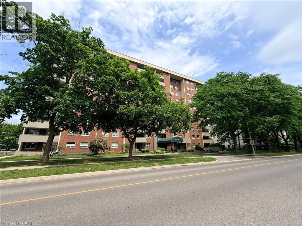 1415 GHENT Avenue Unit# 705, Burlington, Ontario L7S1X4