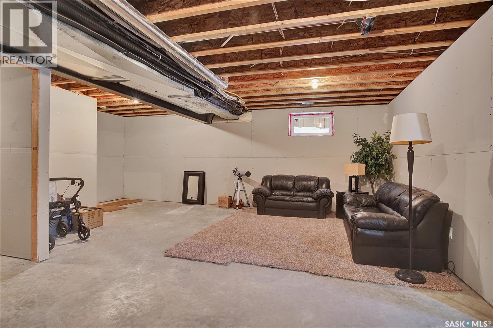 萨斯卡通 Willowgrove 3卧3卫独立屋|带二楼休闲厅|精装庭院 - 21