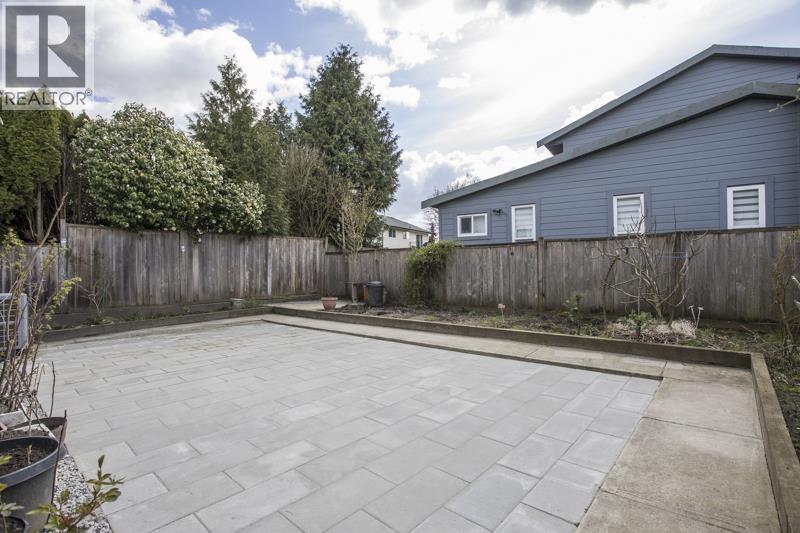 For sale: 20444 DALE DRIVE, Maple Ridge, British Columbia V2X8V9