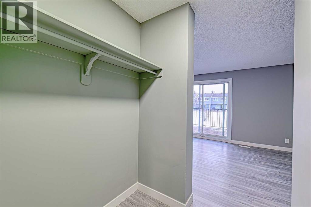Row / Townhouse for Sale in 42, 195 Manora Place NE|Calgary, Alberta T2A5J8 5