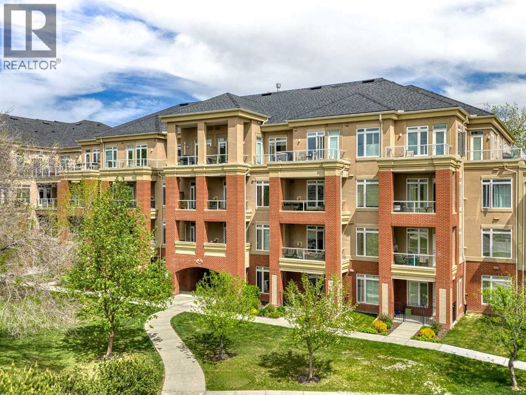 Apartment for Sale in 7407, 14 Hemlock Crescent SW|Calgary, Alberta T3C2Z1