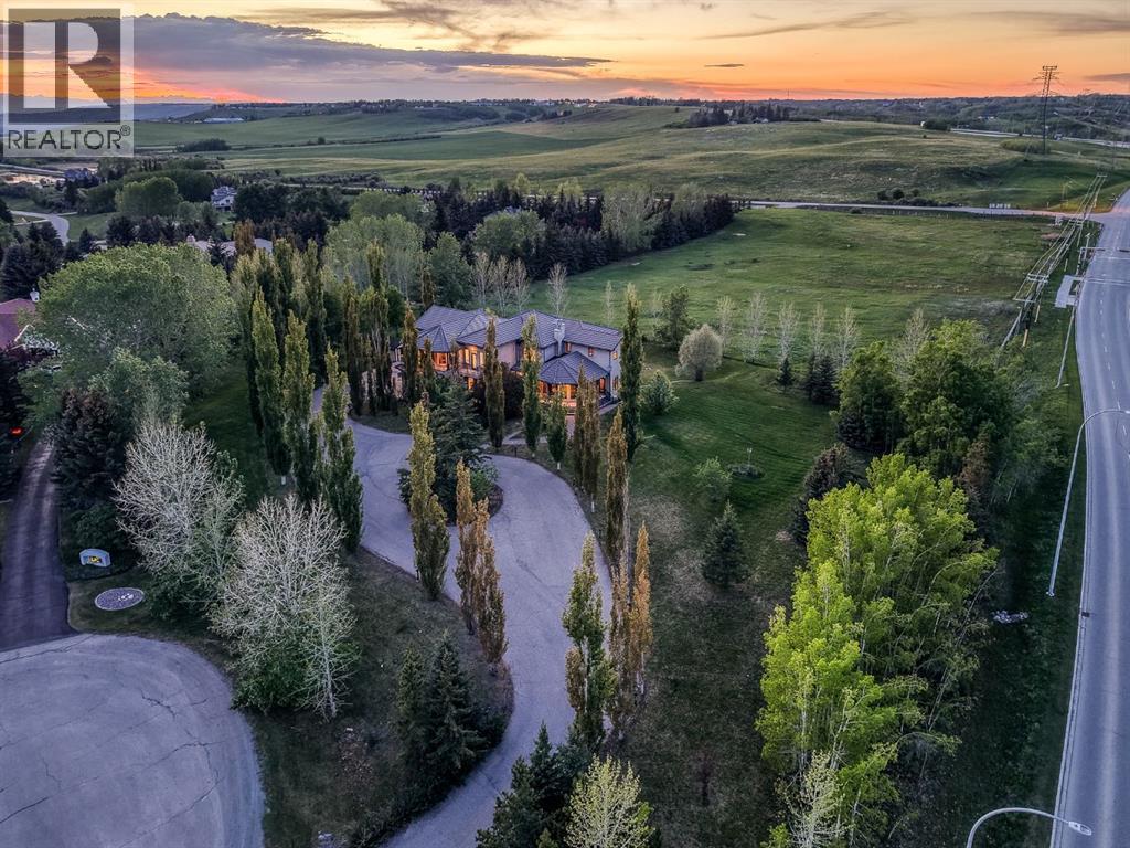 House for Sale in 40 Blueridge Bay|Rural Rocky View County, Alberta T3L2N5 4