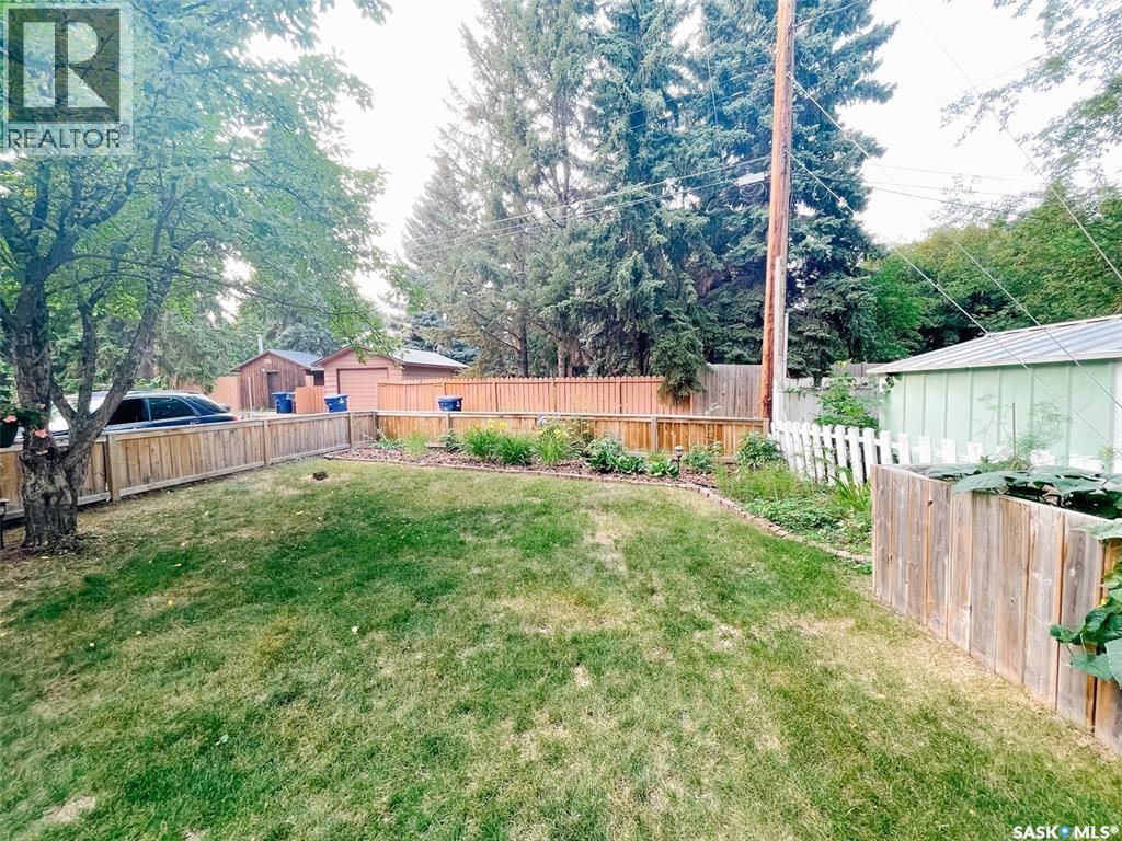 Saskatoon Nutana Park 5卧2卫独立屋|全装修地下室|双车库 - 30