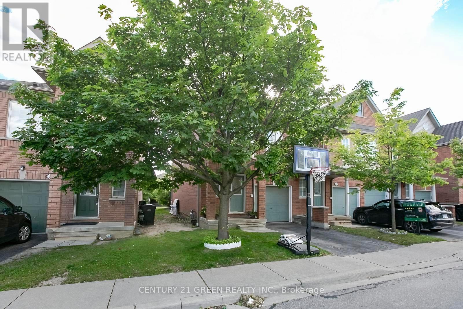 Row / Townhouse for Sale in 38 - 770 OTHELLO COURT E|Mississauga (Meadowvale Village), Ontario L5W1Y2 3