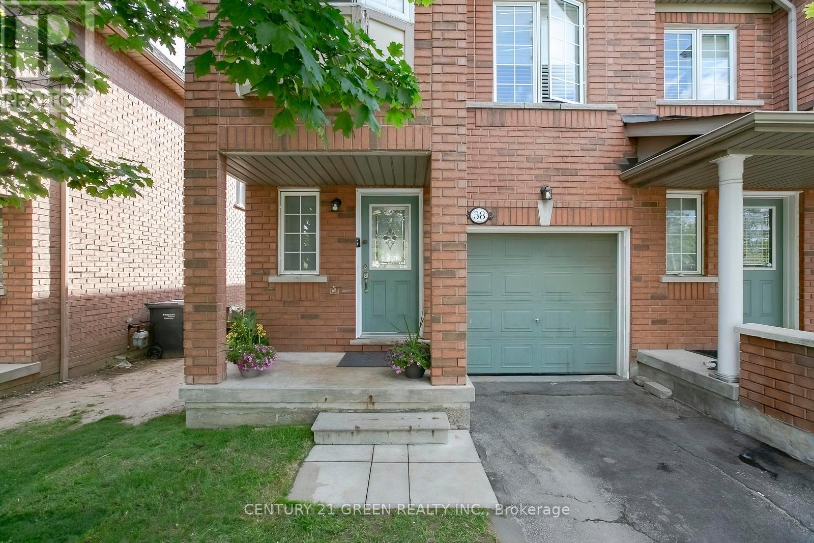 Row / Townhouse for Sale in 38 - 770 OTHELLO COURT E|Mississauga (Meadowvale Village), Ontario L5W1Y2 5
