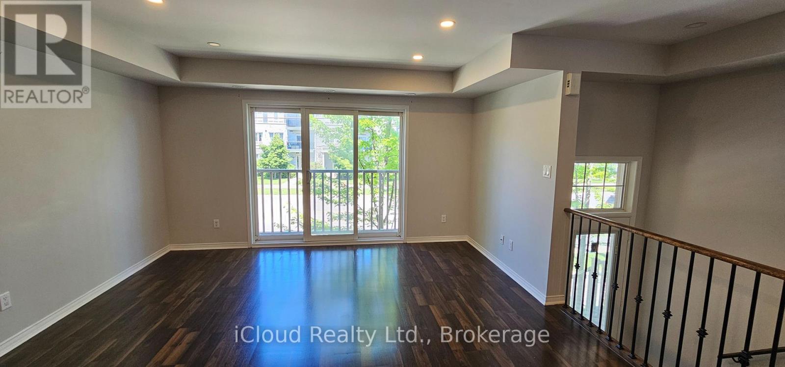 Row / Townhouse for Sale in 8 - 3070 THOMAS STREET|Mississauga (Churchill Meadows), Ontario L5M0T2 4