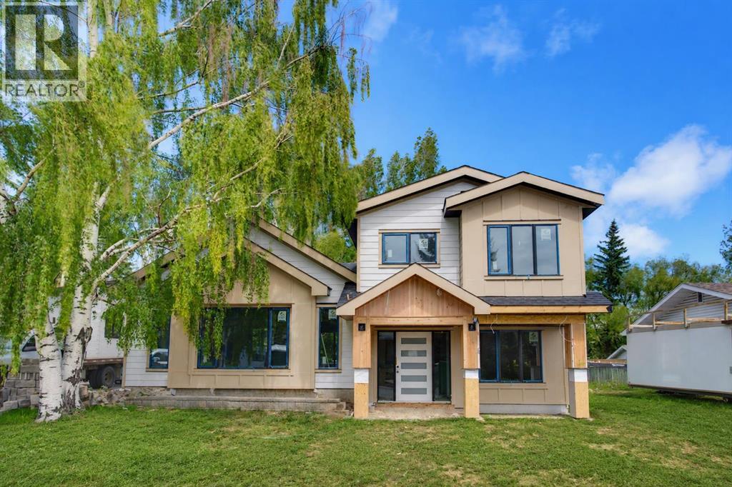 House for Sale in 3375 Breton Close NW|Calgary, Alberta T2L1X3 3