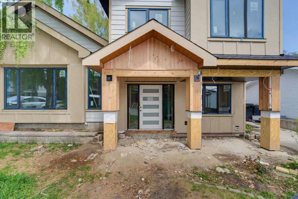 House for Sale in 3375 Breton Close NW|Calgary, Alberta T2L1X3 4