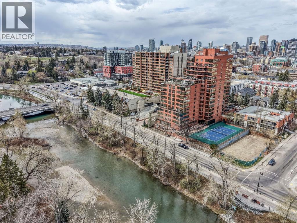Apartment for Sale in 704, 318 26 Avenue SW|Calgary, Alberta T2S2T9 4