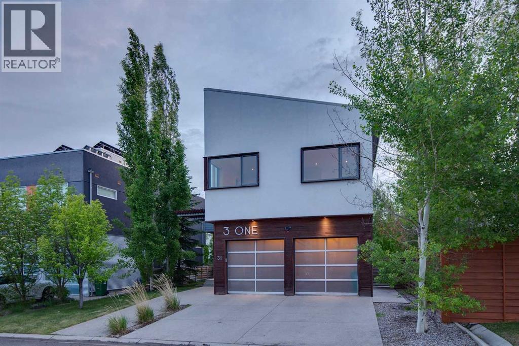 House for Sale in 31 Wexford Way SW|Calgary, Alberta T3H0H1