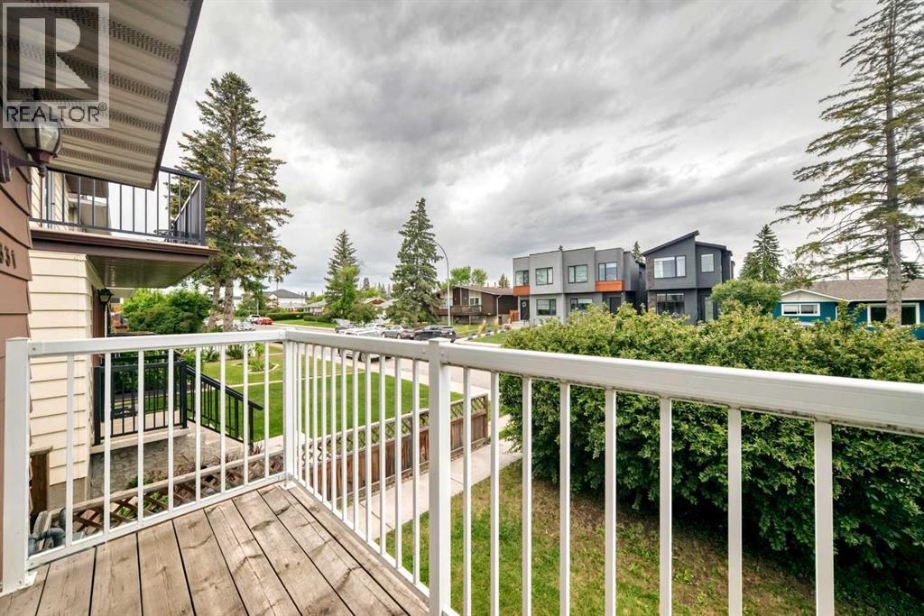 Duplex for Sale in 4331 72 Street NW|Calgary, Alberta T3B2L1 2
