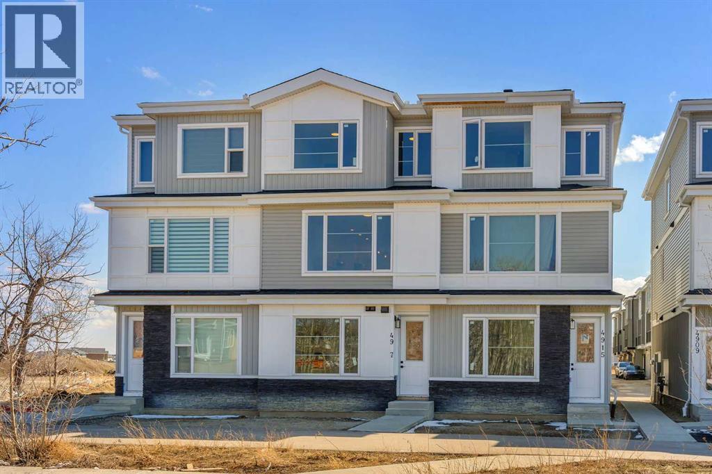 Row / Townhouse for Sale in 203, 8850 48 Street NE|Calgary, Alberta T3J5N8