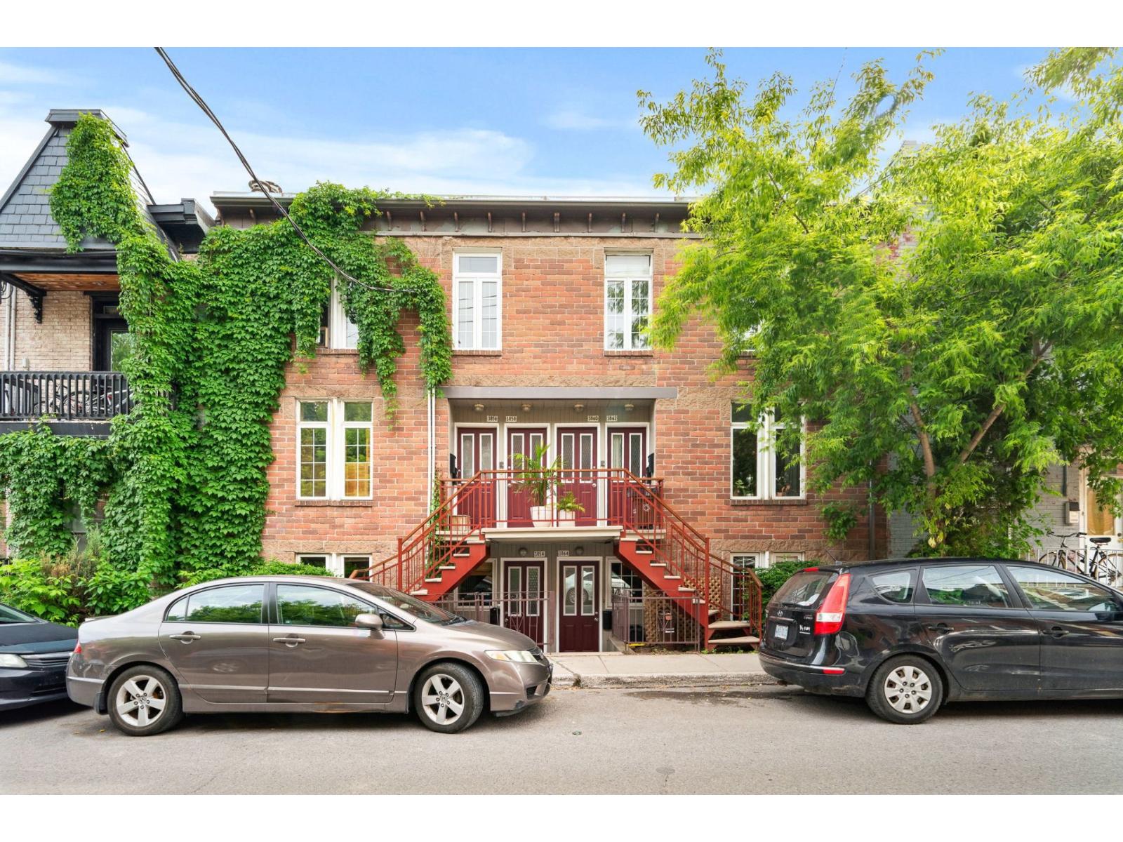 3864 Av. Henri-Julien, Montréal (Le Plateau-Mont-Royal), Quebec H2W2K2