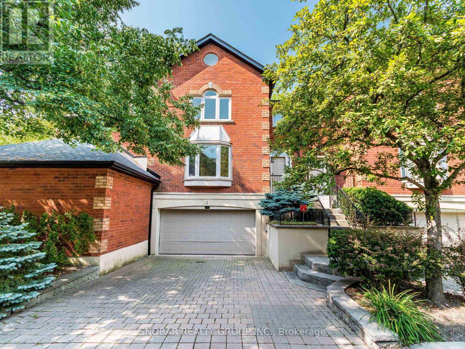 Row / Townhouse for Sale in 2 - 1100 QUEEN STREET W|Mississauga (Lorne Park), Ontario L5H4J4 2
