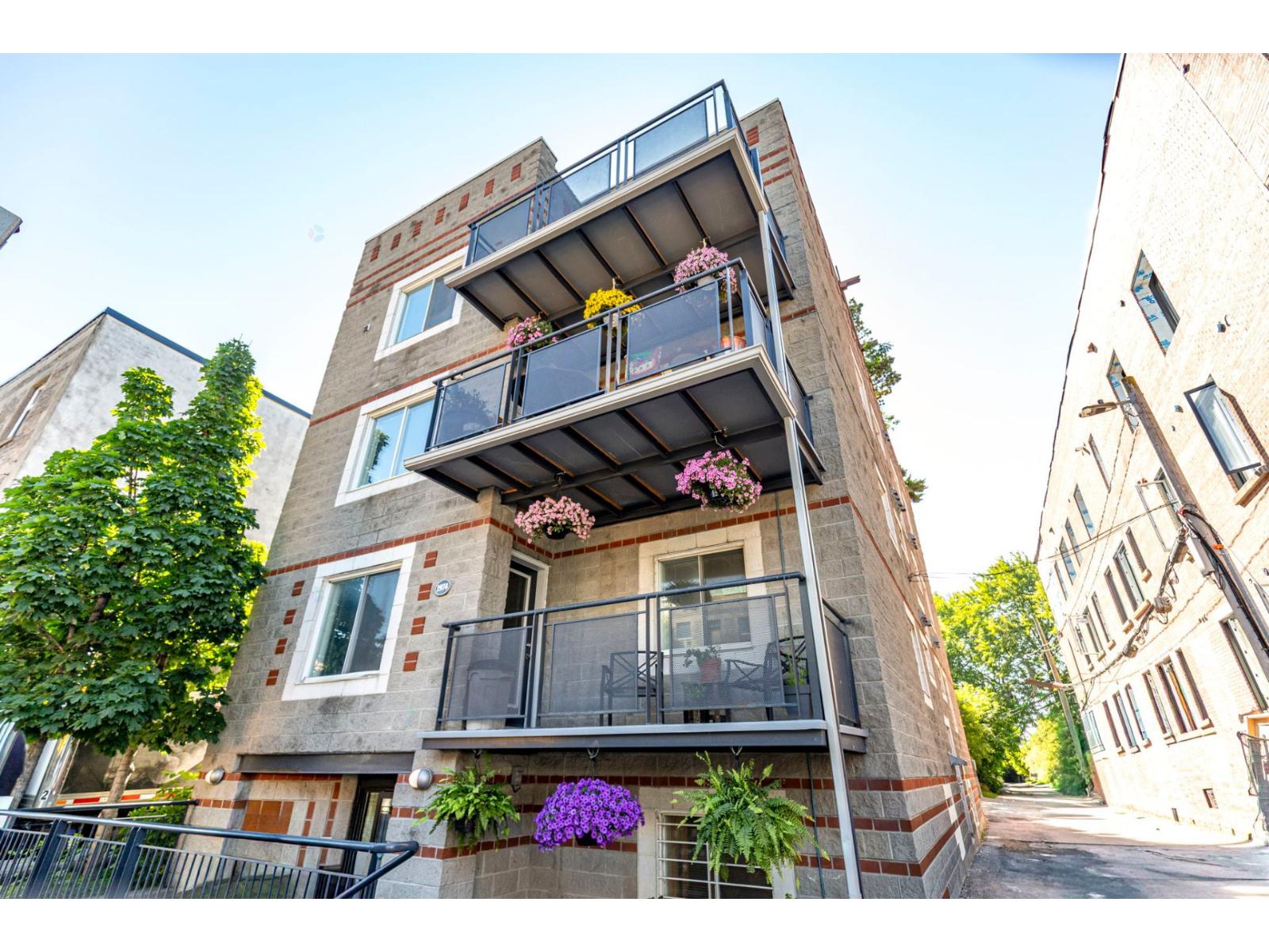 1974 Boul. Rosemont, #4, Montréal (Rosemont/La Petite-Patrie), Quebec H2G1S8