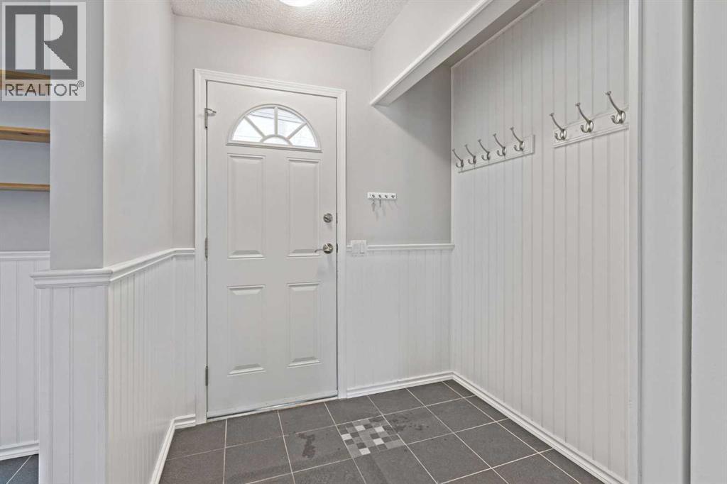 Row / Townhouse for Sale in 29, 6503 Ranchview Drive NW|Calgary, Alberta T3G1P2 2