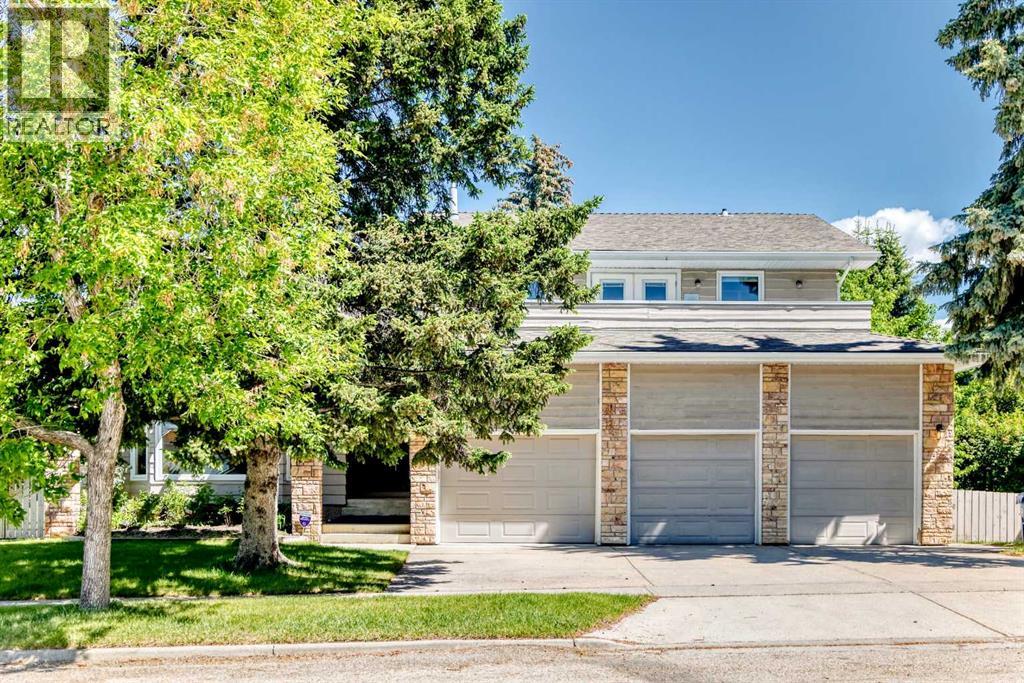 House for Sale in 1912 Palliser Drive SW|Calgary, Alberta T2V4C5