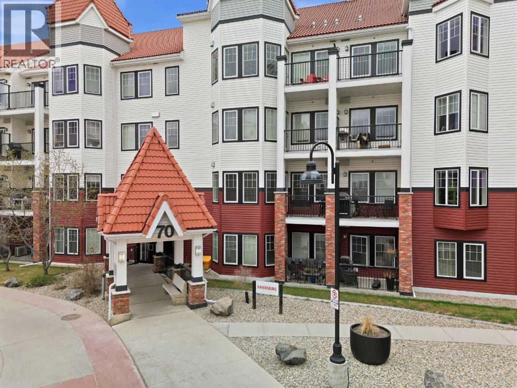 Apartment for Sale in 306, 70 Royal Oak Plaza NW|Calgary, Alberta T3G0C6 2