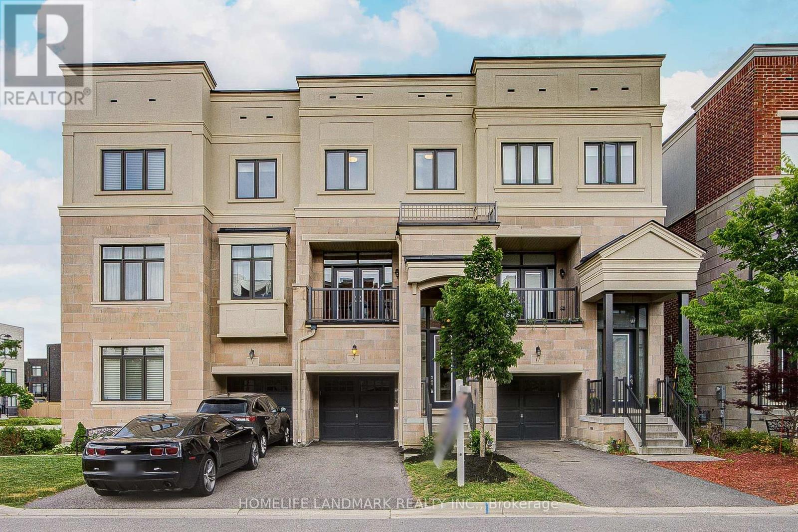 5 ARIANNA CRESCENT