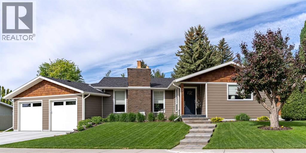 House for Sale in 260 Parkview Place SE|Calgary, Alberta T2J4W6