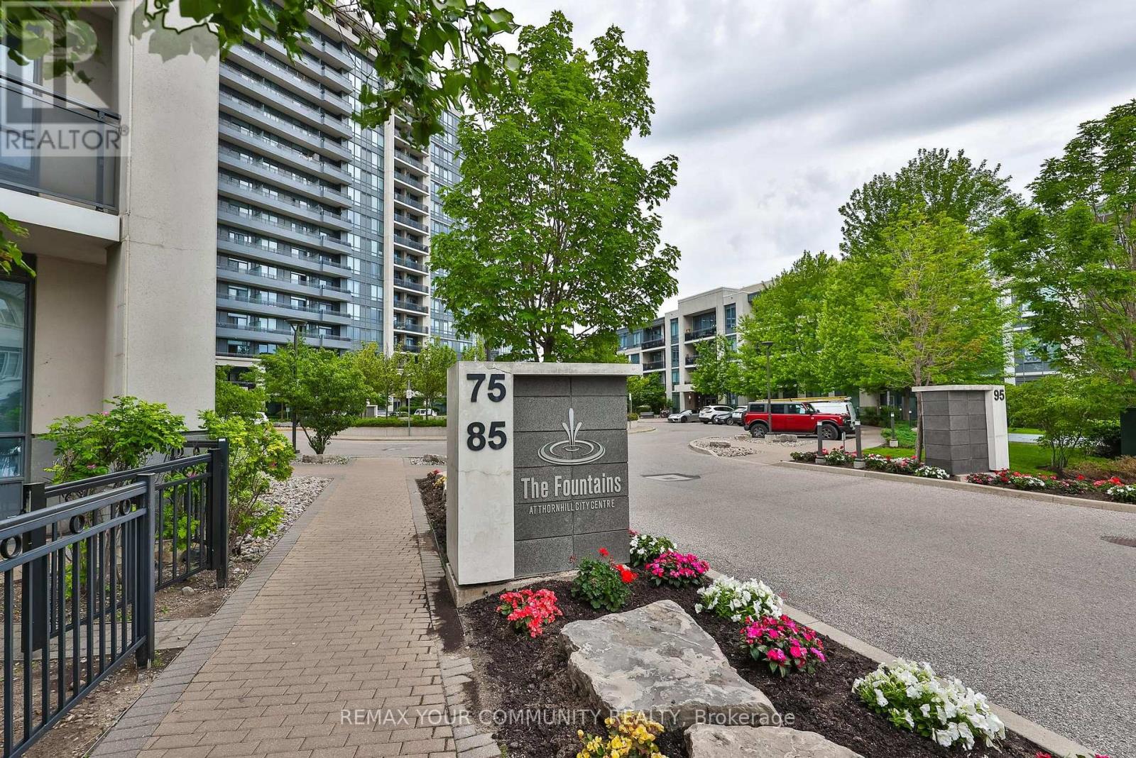 1601 - 75 NORTH PARK ROAD