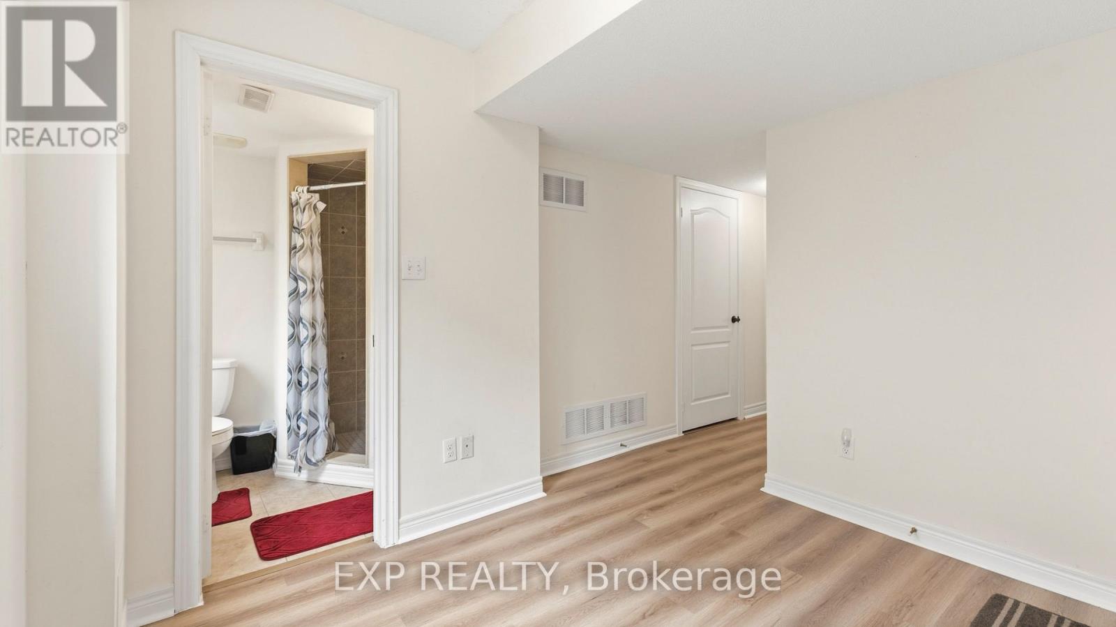 Row / Townhouse for Sale in 45 OCTOBER PLACE|Brampton (Bram West), Ontario L6Y0R6 5