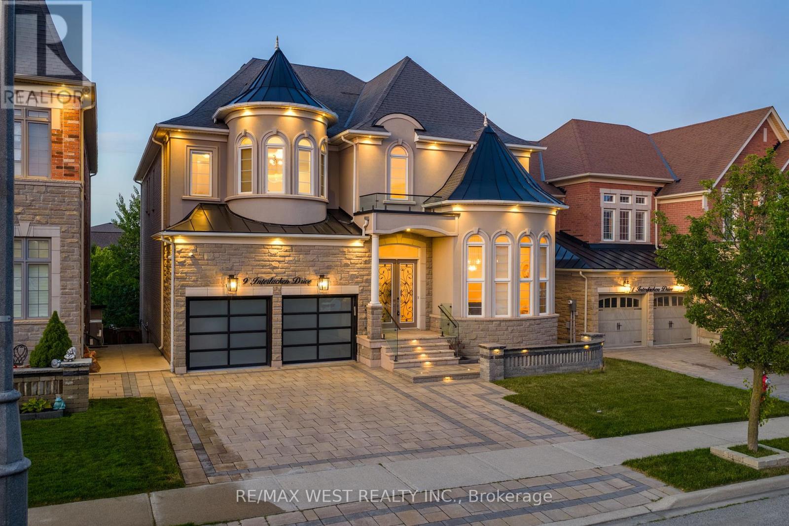 9 INTERLACKEN DRIVE