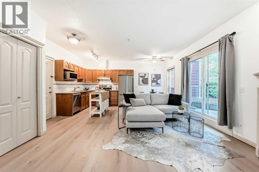 Apartment for Sale in 137, 333 Riverfront Avenue SE|Calgary, Alberta T2G5R1