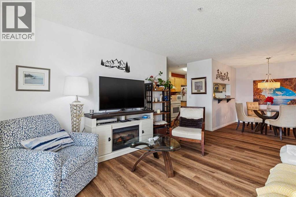 Apartment for Sale in 106, 2022 Canyon Meadows Drive SE|Calgary, Alberta T2J7H1