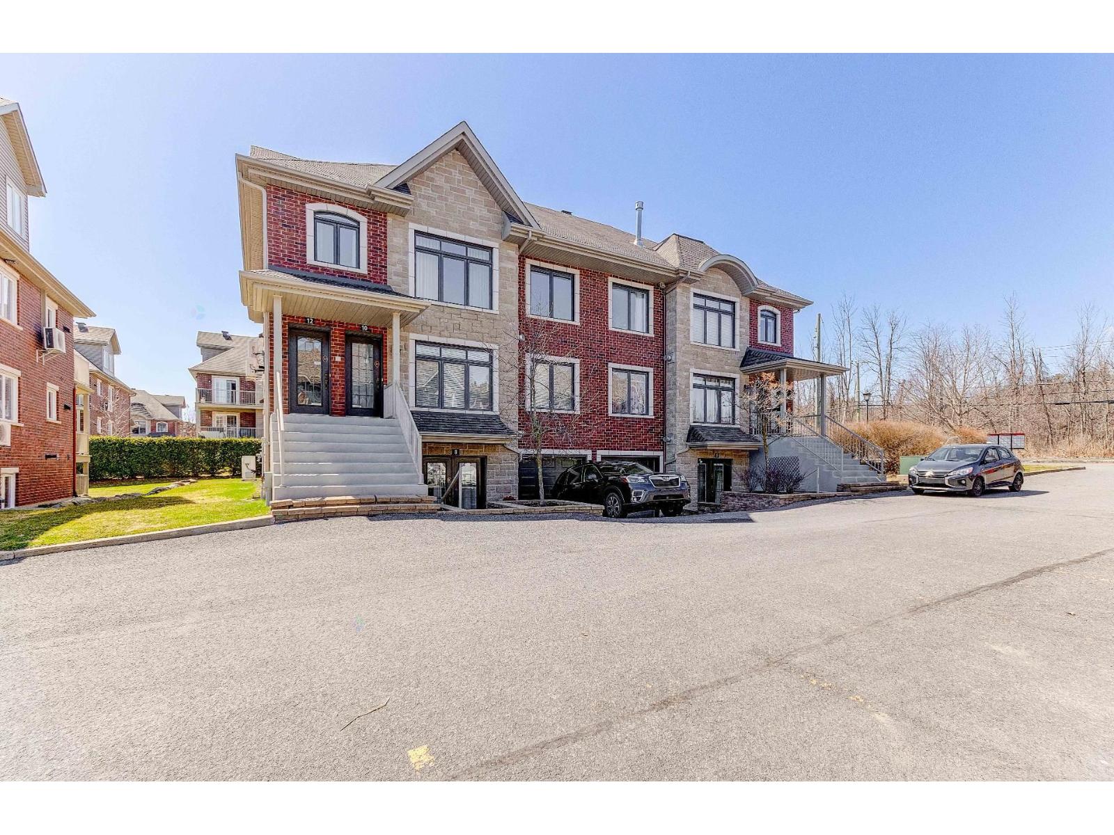 292 Rg des Vingt, #8, Saint-Basile-le-Grand, Quebec J3N0A6
